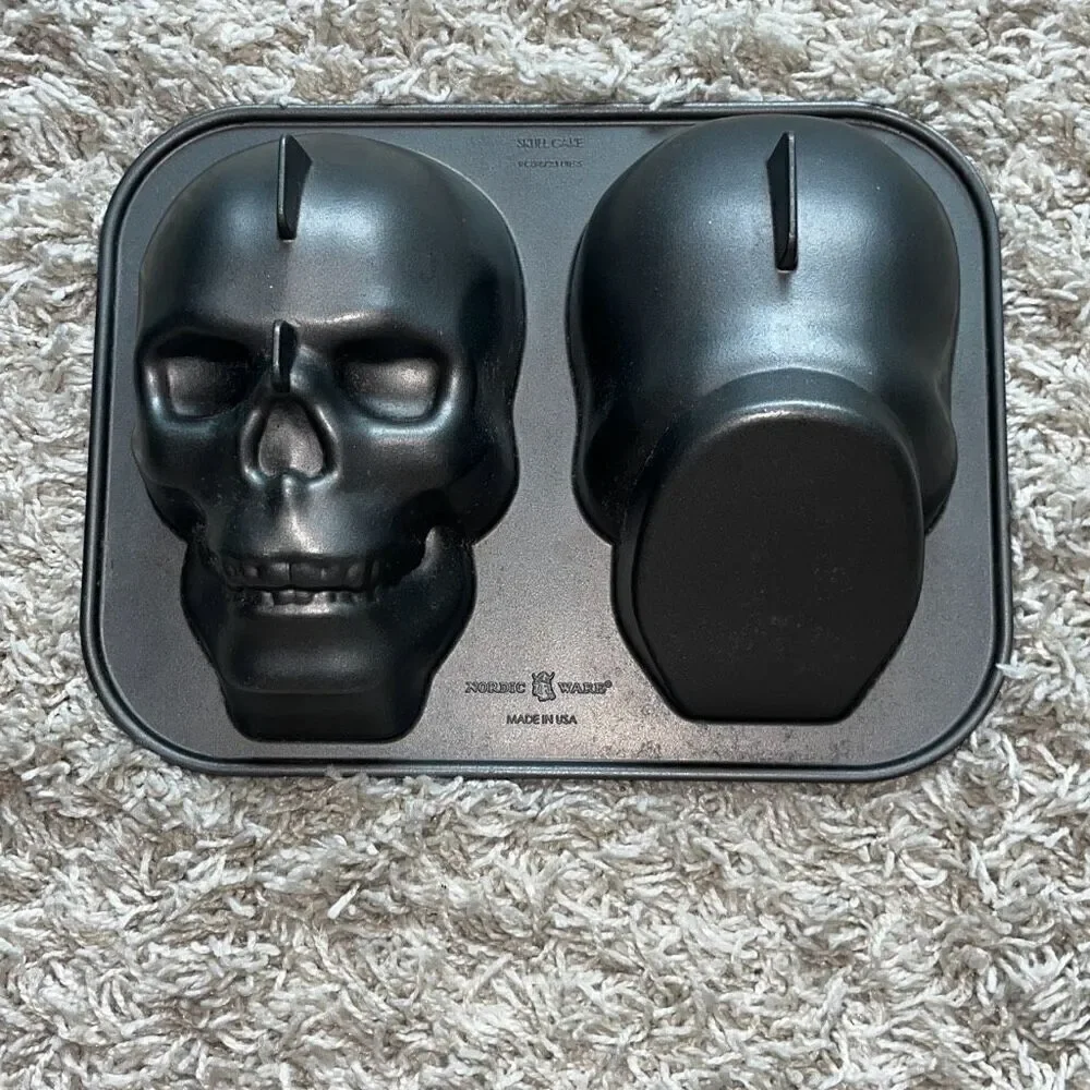 Nordic Ware Halloween 3D SKULL Cake Pan Williams-Sonoma